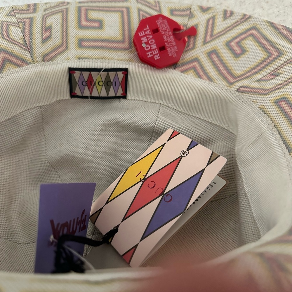 Stylish Patterned Bucket Hat - Picture 2 of 4